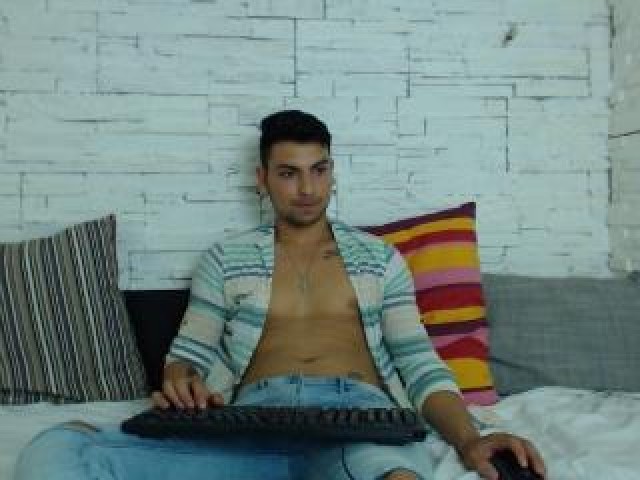 Male Cam Chat